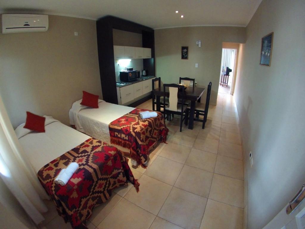 Yreta Apart Hotel Puerto Iguazú Camera foto